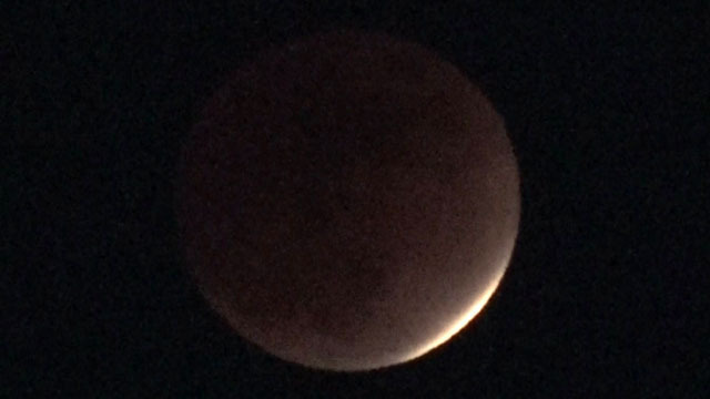 2021年11月19日部分月食 (1).jpg
