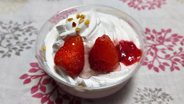 #ドンレミーごちそう果実苺ショートケーキ (2).jpg