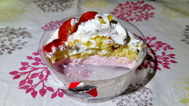 #ドンレミーごちそう果実苺ショートケーキ (3).jpg