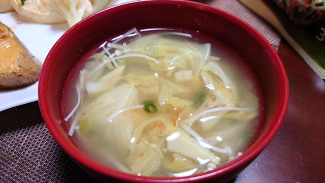 キャベツのお味噌汁.JPG
