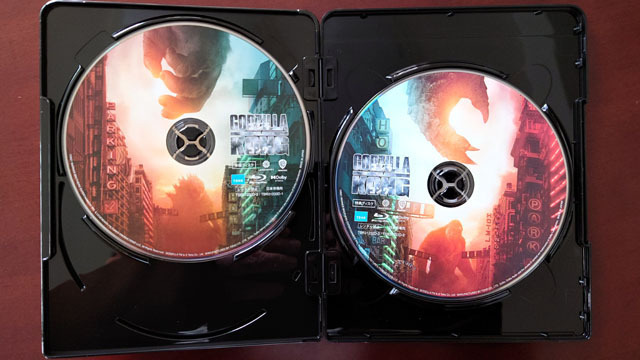 ゴジラvsコング 4K Ultra HD Blu-ray3枚組 (4).JPG
