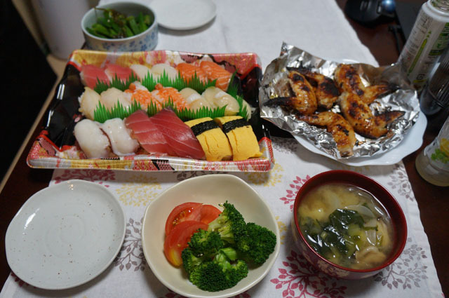 スーパーのお鮨 (1).JPG