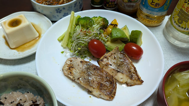マダイのブラックペッパー焼き (2).jpg
