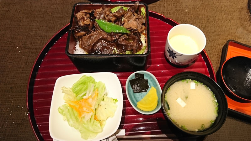 中の茶屋 重籠 日本一長崎和牛のあみ焼重.JPG