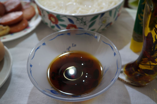 冷やし素麺&イタリア・ピカンテオイル.JPG