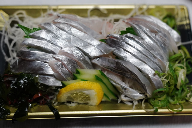 太刀魚のお刺身.JPG