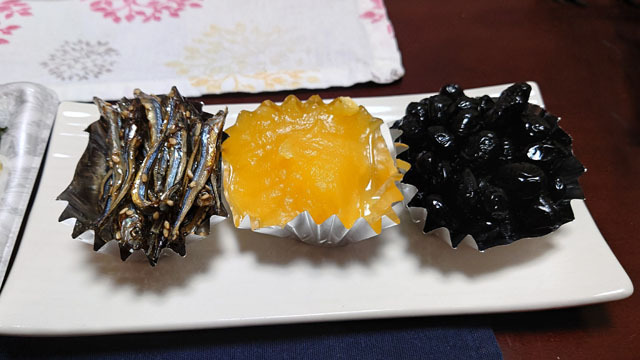 小魚の佃煮 栗きんとん 黒豆.JPG