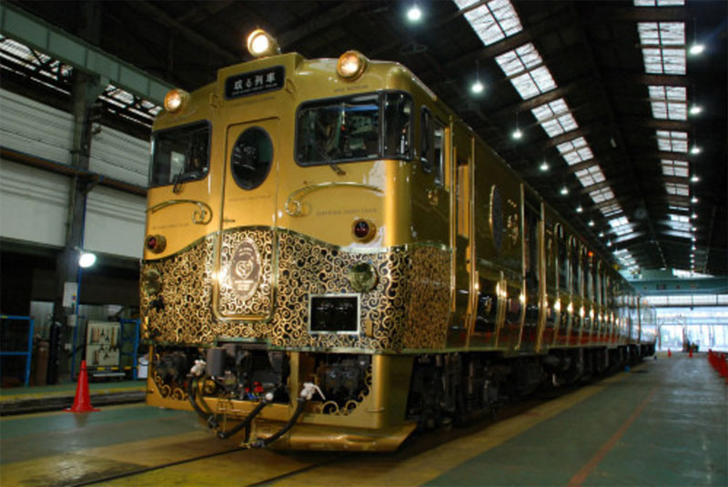 或る列車.jpg