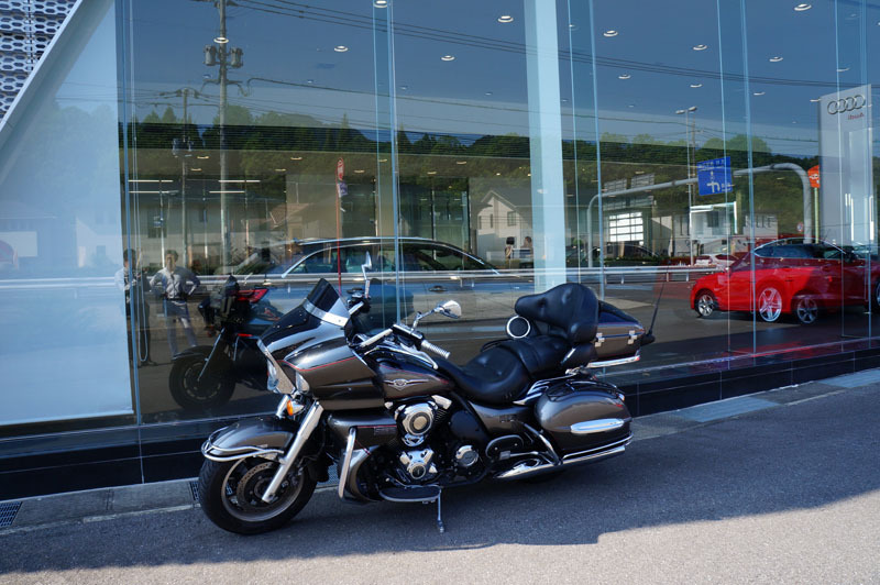 Kawasaki VN1700 VOYAGER ABS.JPG