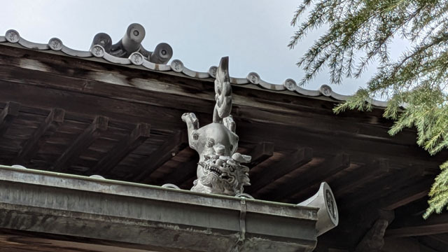 お寺の飾り瓦 (2).jpg