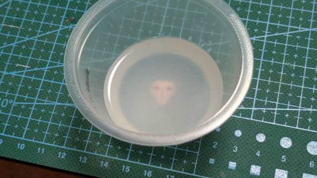 ソフトレジン液で猫の鼻を作る (9).jpg