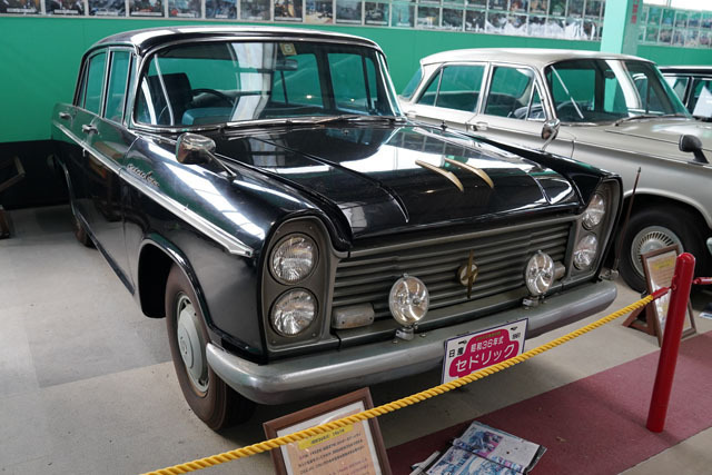 日産・セドリック昭和36年式.JPG
