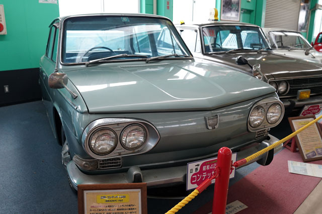 日野・コンテッサ1300昭和42年式.JPG